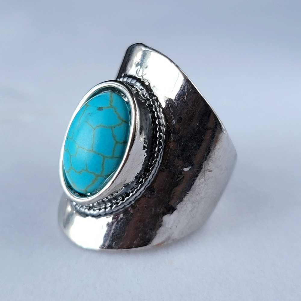 Bezel-set Faux Turquoise Cabochon Silver Tone Wide Band Ring 6.5